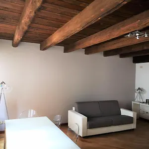 Palazzo Bargellini Panzacchi & Via De' Pepoli Bologna